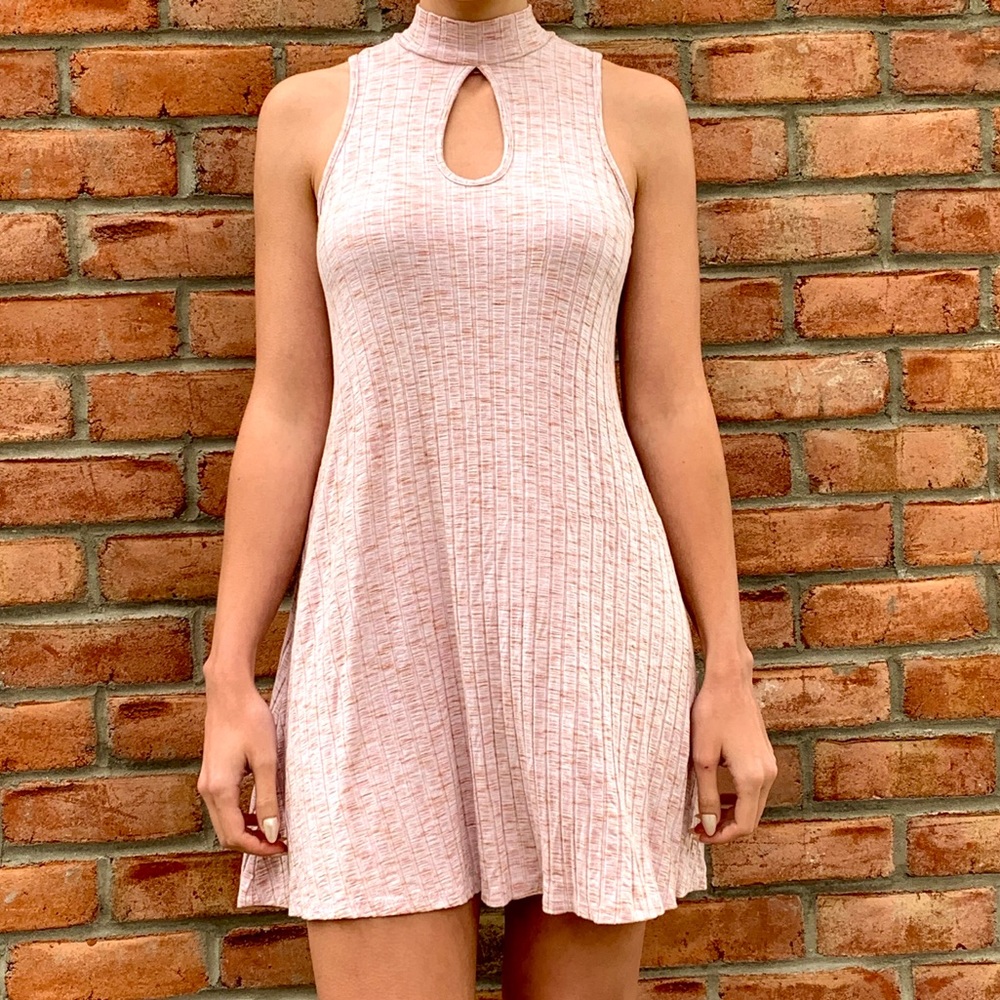 COOPERATIVE! ADORABLE PINK DRESS!